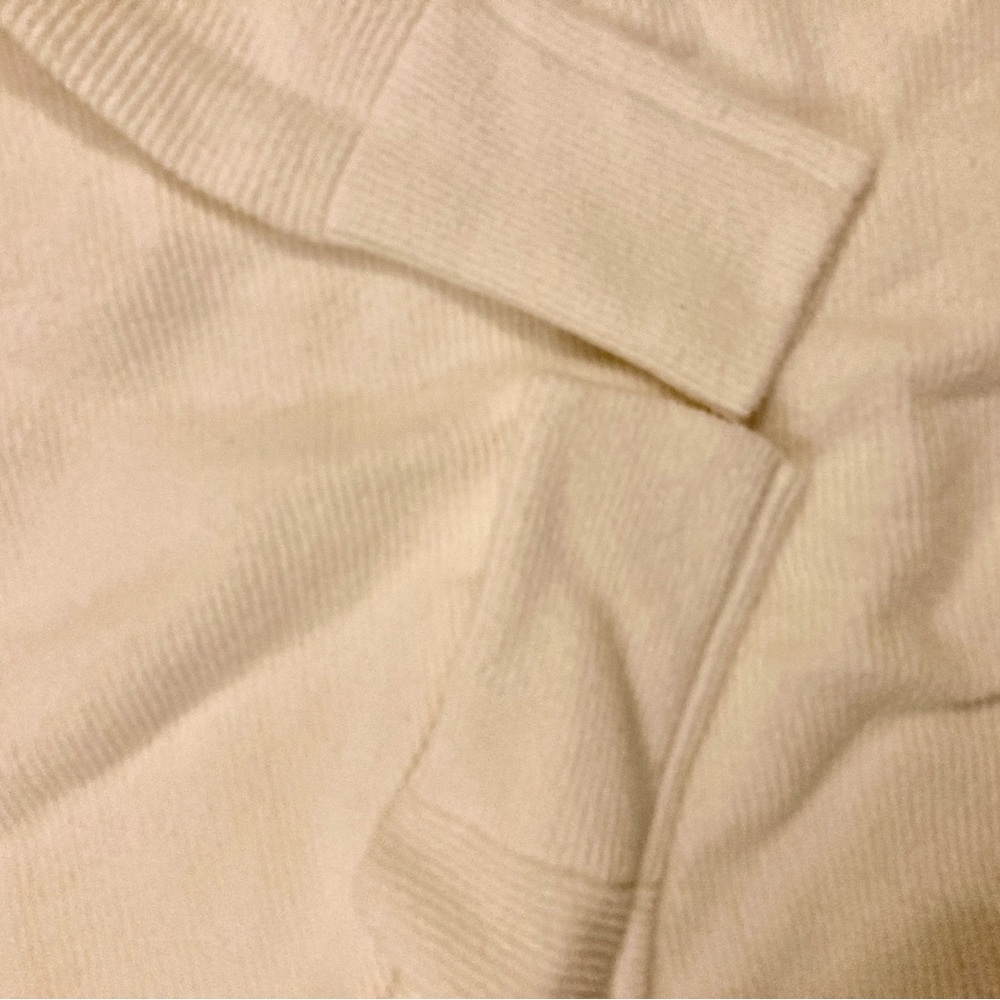 Free People White Cowl Neck Sweater new Ottoman - Picture 5 of 5
